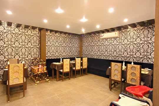 Holiday Hill Hotel & Suites Sultan Bathery Exterior foto